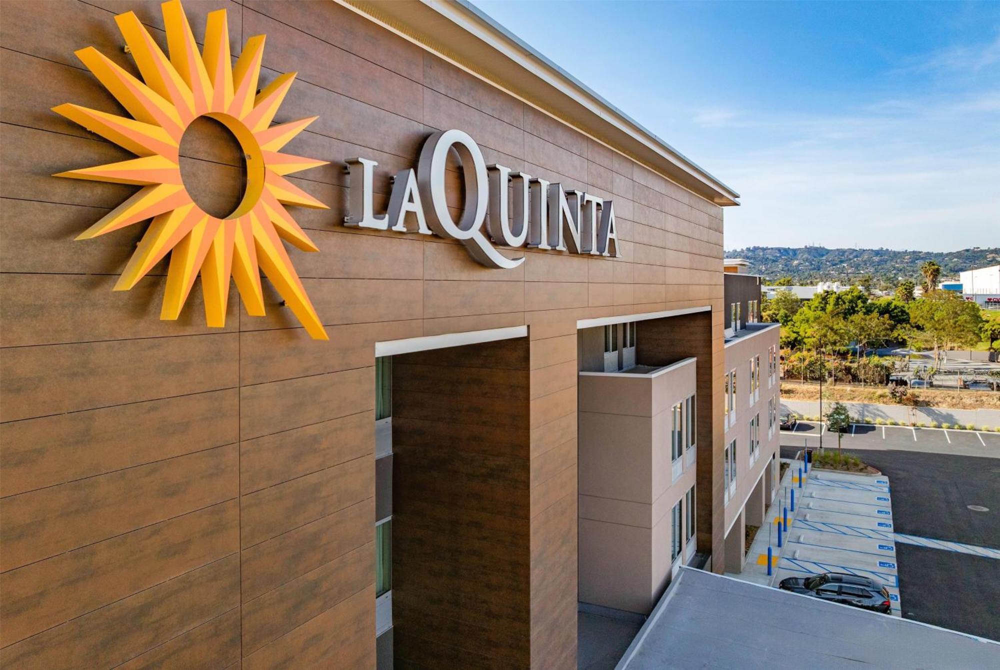 La Quinta Inn & Suites By Wyndham La Habra Buitenkant foto